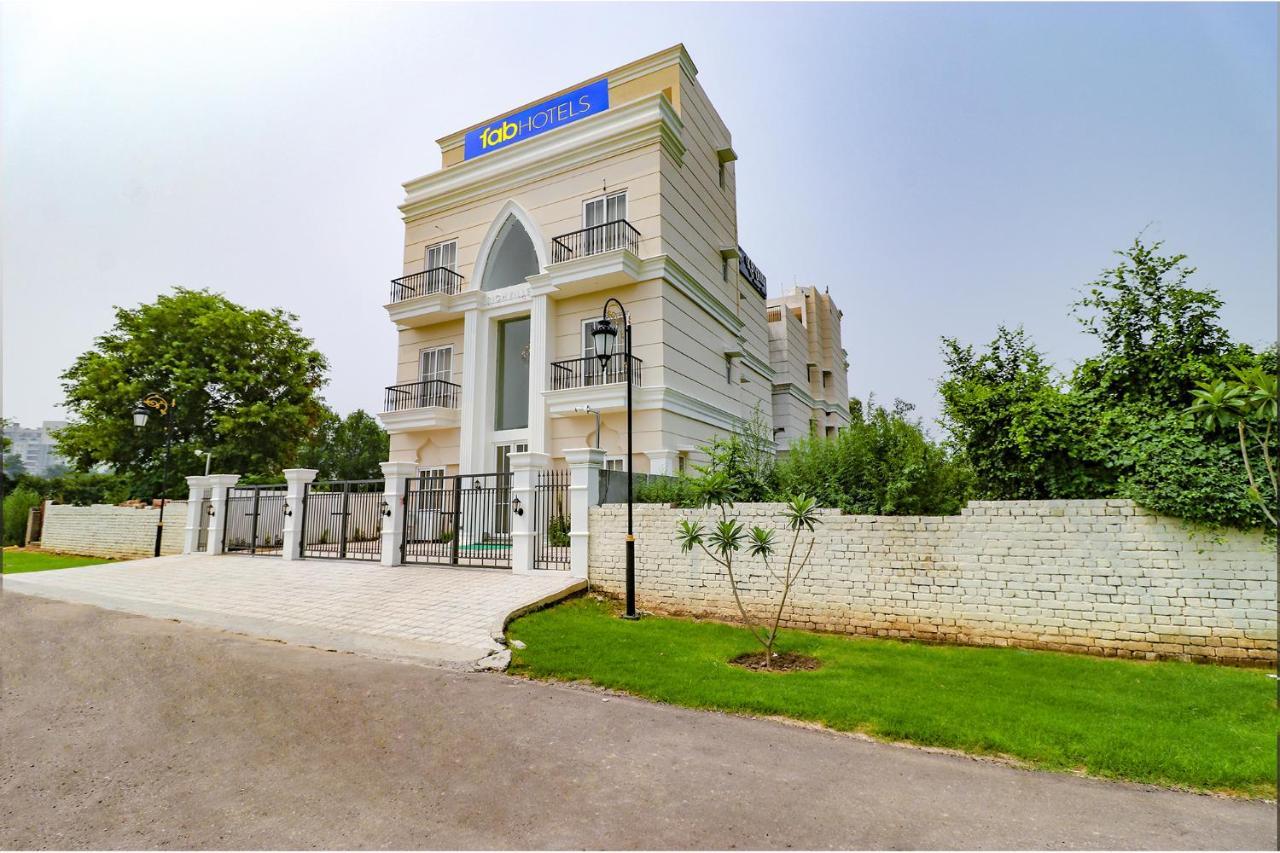 Fabhotel K9 Villa Ludhiana Zewnętrze zdjęcie