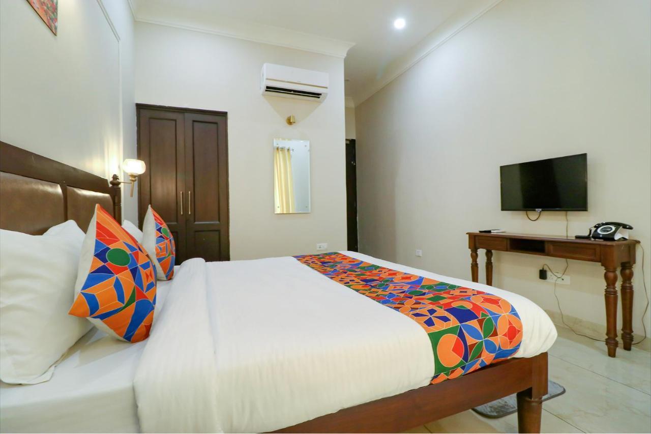 Fabhotel K9 Villa Ludhiana Zewnętrze zdjęcie