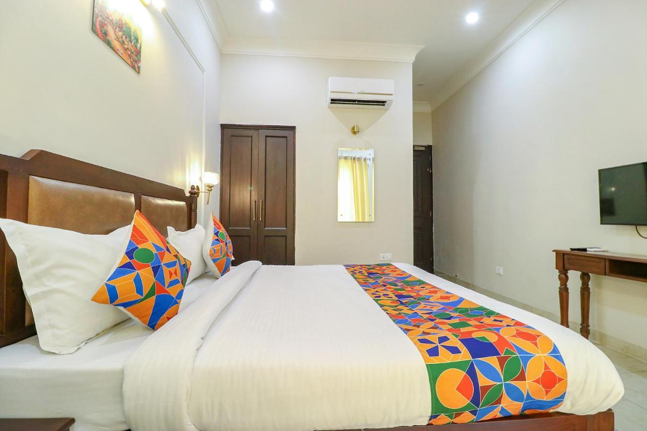 Fabhotel K9 Villa Ludhiana Zewnętrze zdjęcie